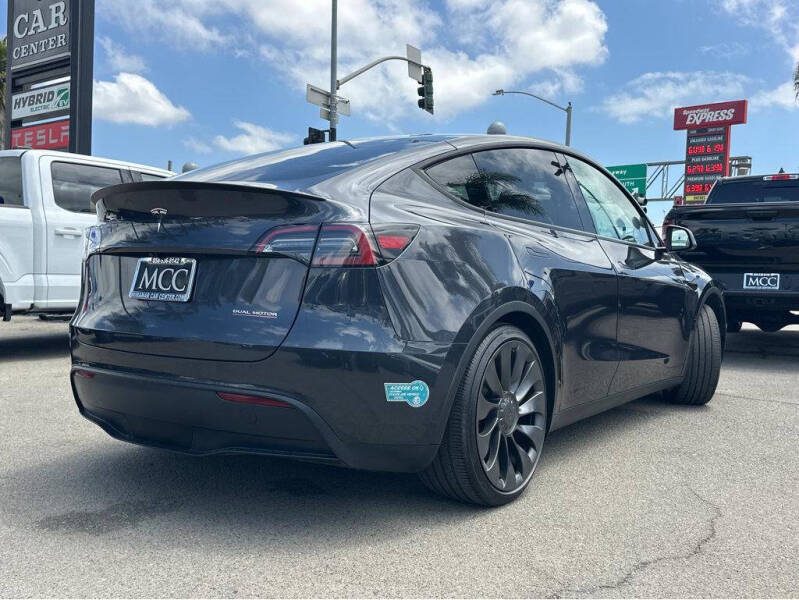 2024 Tesla Model Y Performance