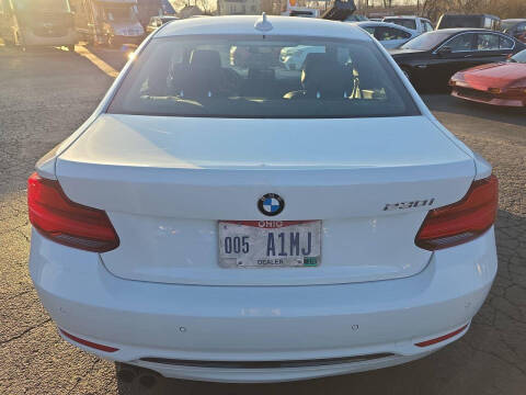 2019 BMW 2 Series 230i