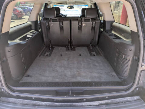 2011 Chevrolet Suburban LT