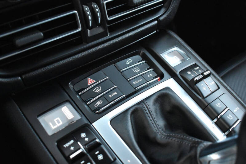 2021 Porsche Macan