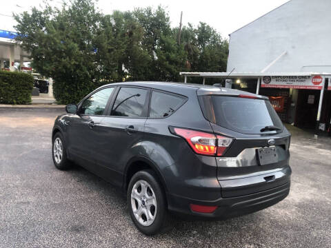 2017 Ford Escape S