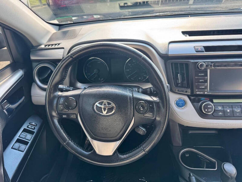2016 Toyota RAV4 Hybrid XLE