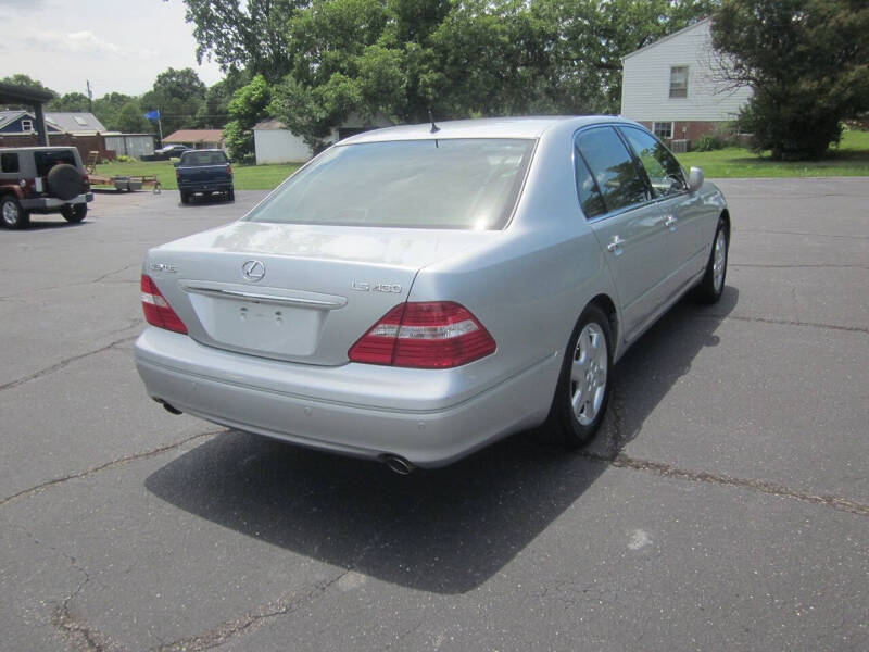 2004 Lexus LS 430