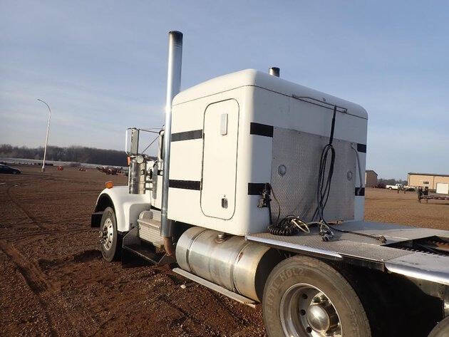 1961 Kenworth W900