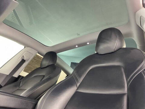 2020 Tesla Model 3 Standard Range