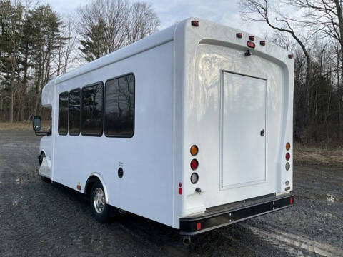 2022 Chevrolet Express 4500