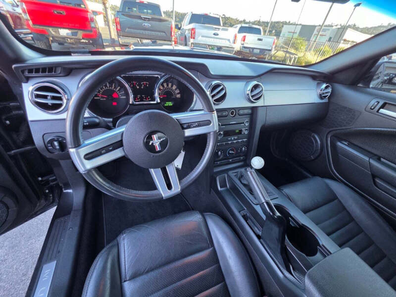 2008 Ford Mustang GT Deluxe