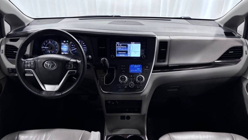 2018 Toyota Sienna