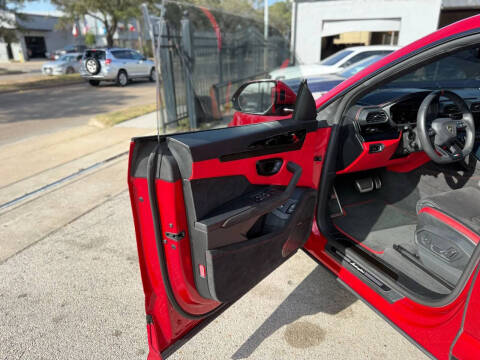 2023 Lamborghini Urus S