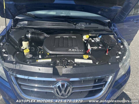 2011 Volkswagen Routan