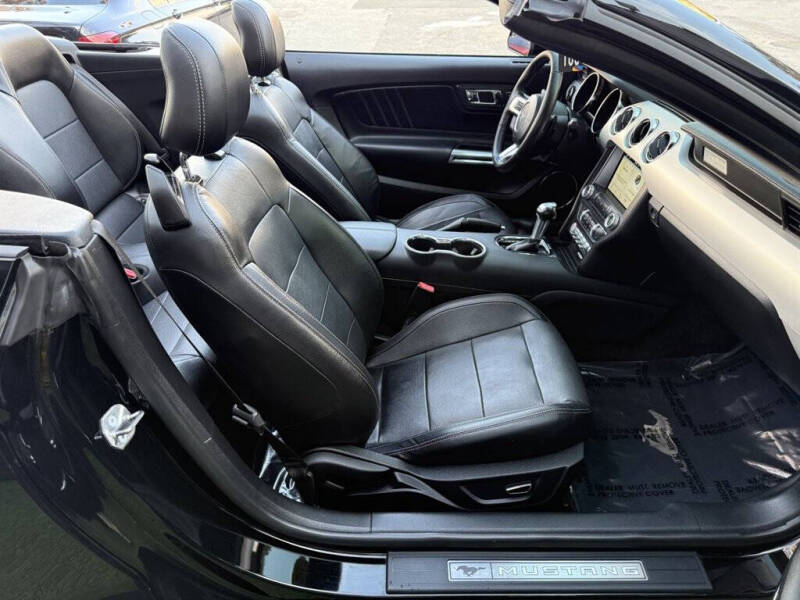 2017 Ford Mustang GT Premium