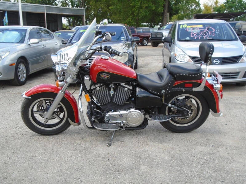 2000 Victory V925C