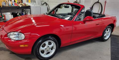 1999 Mazda MX-5 Miata for sale at Richardson Sales, Service & Powersports in Highland IN