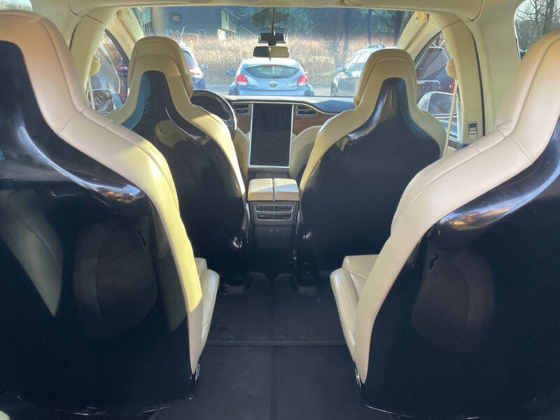 2016 Tesla Model X 90D