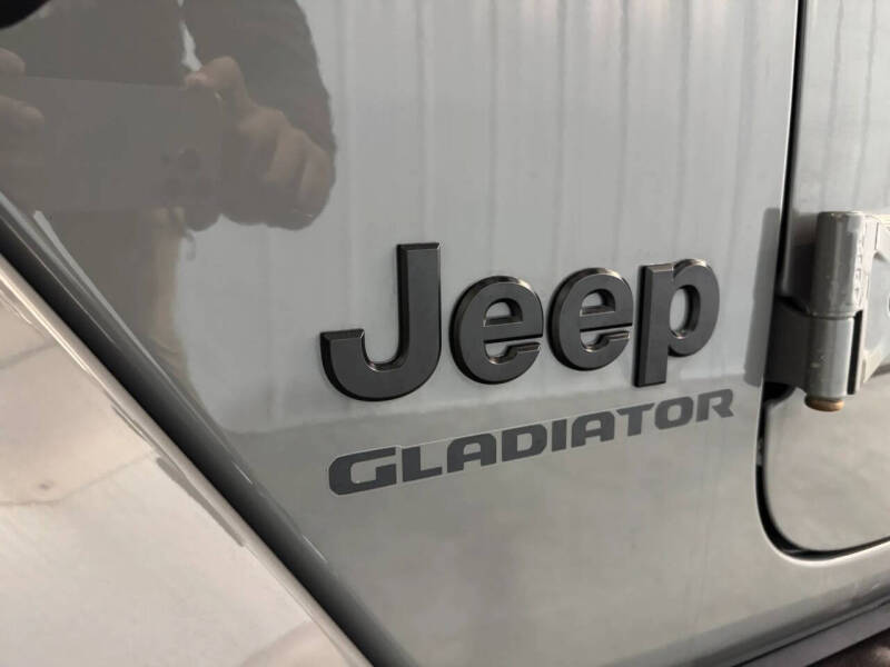 2021 Jeep Gladiator