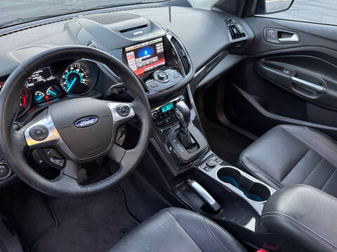 2014 Ford Escape Titanium