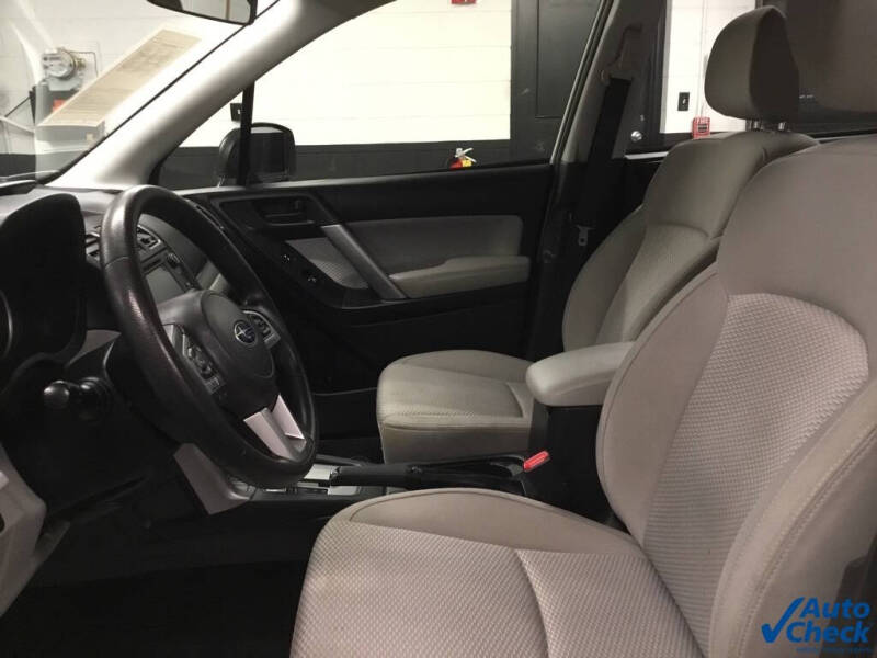 2017 Subaru Forester 2.5i