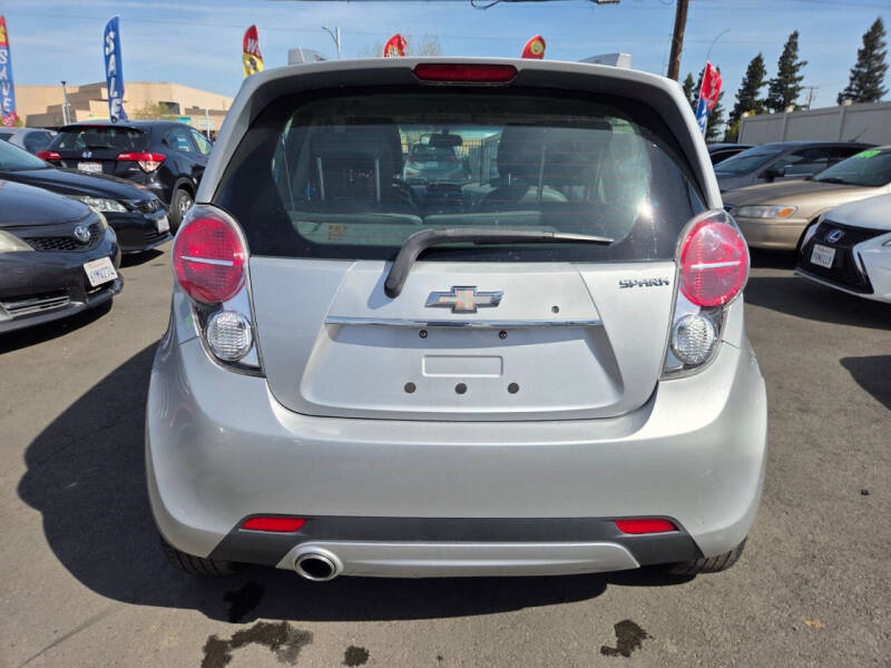 2013 Chevrolet Spark 2LT Auto
