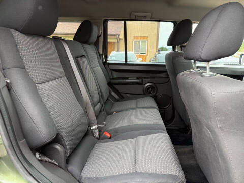 2008 Jeep Commander Sport