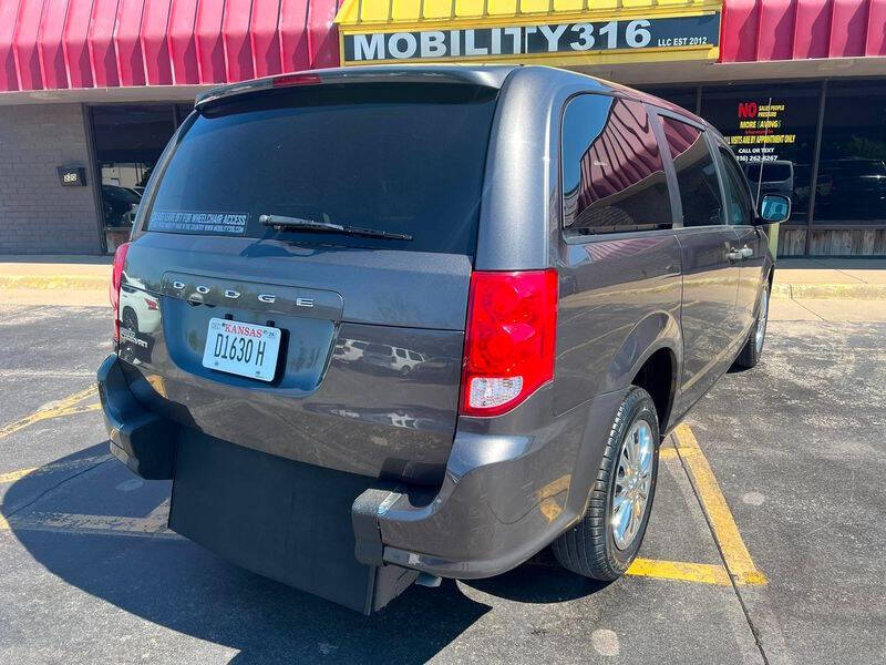 2020 Dodge Grand Caravan SE
