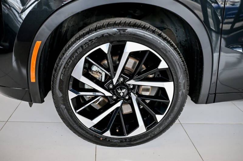 2024 Mitsubishi Outlander SEL Black Edition