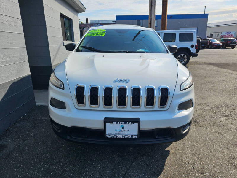 2016 Jeep Cherokee Sport