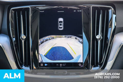 2024 Volvo S60 B5 Core Dark Theme