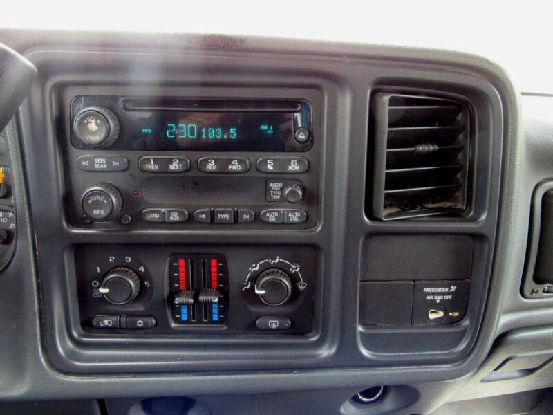 2005 GMC Sierra 2500HD
