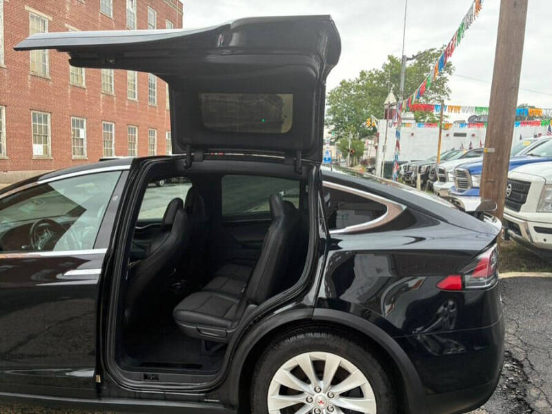 2018 Tesla Model X 75D