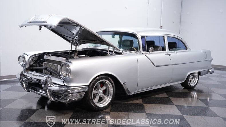 1955 Pontiac Chieftain