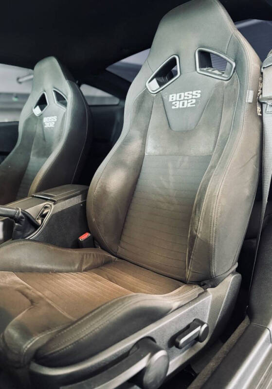 2012 Ford Mustang Boss 302