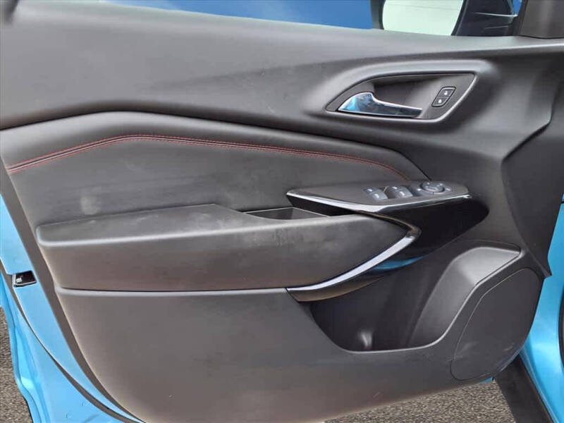 2025 Chevrolet Trax RS