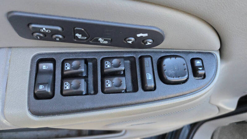 2004 GMC Yukon SLT