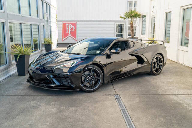 2021 Chevrolet Corvette 2
