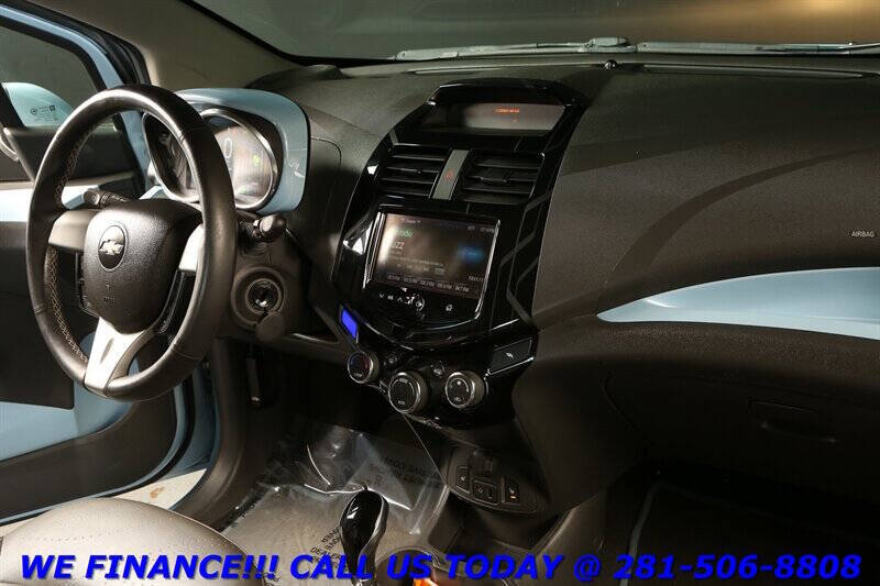 2014 Chevrolet Spark EV 2LT