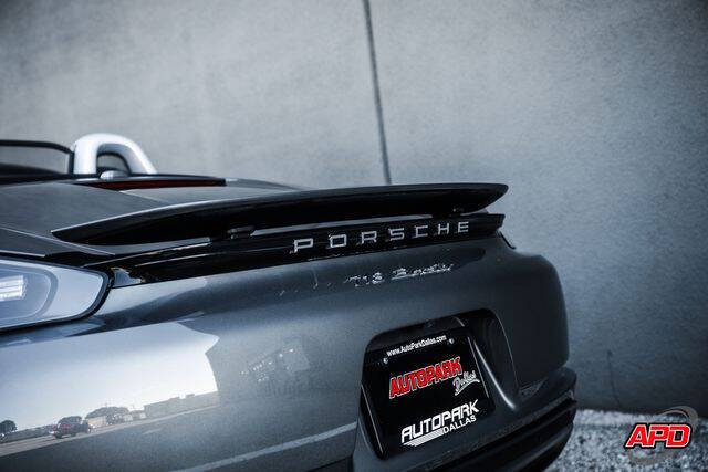 2021 Porsche 718 Boxster