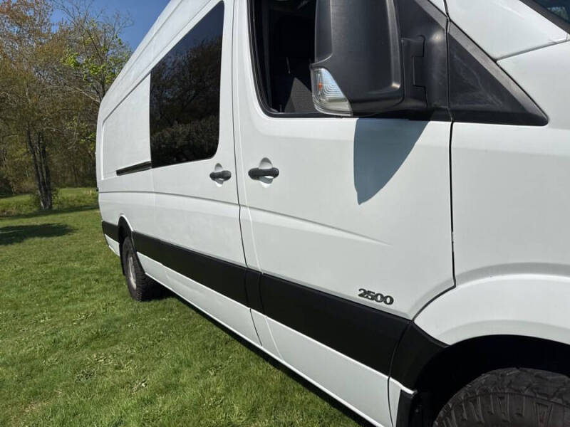 2011 Freightliner Sprinter 2500