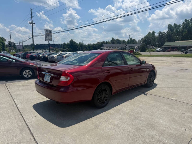 2004 Toyota Camry SE
