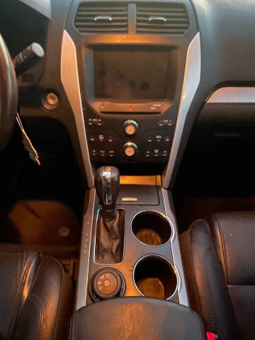 2011 Ford Explorer XLT