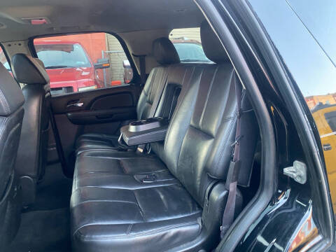 2012 GMC Yukon SLE