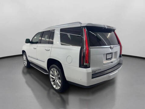 2020 Cadillac Escalade Luxury
