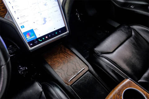 2017 Tesla Model S 75D