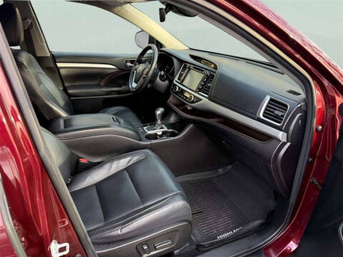2017 Toyota Highlander XLE