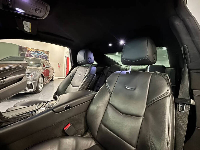 2014 Cadillac ELR