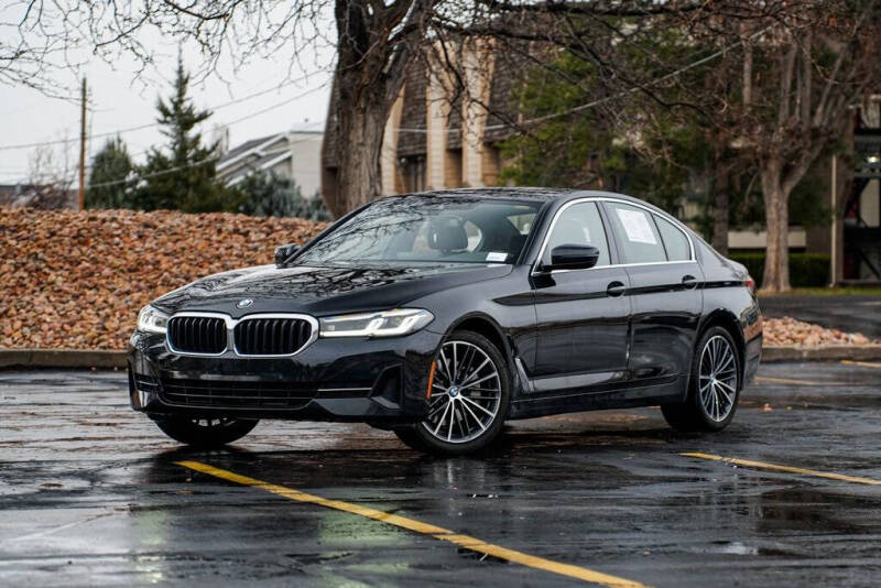 2022 BMW 5 Series 530i