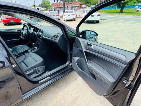 2021 Volkswagen Golf TSI
