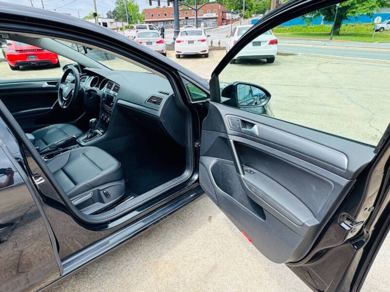 2021 Volkswagen Golf TSI