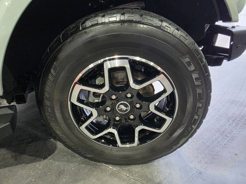 2024 Ford Bronco Outer Banks