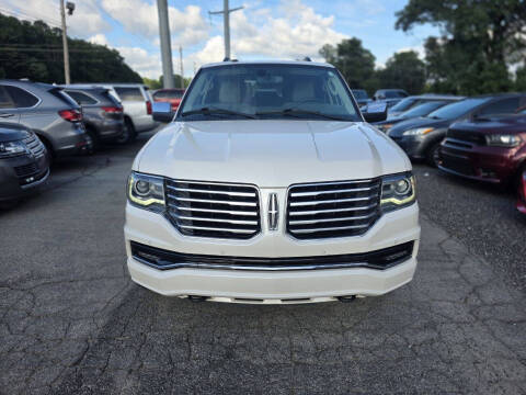 2017 Lincoln Navigator L Select