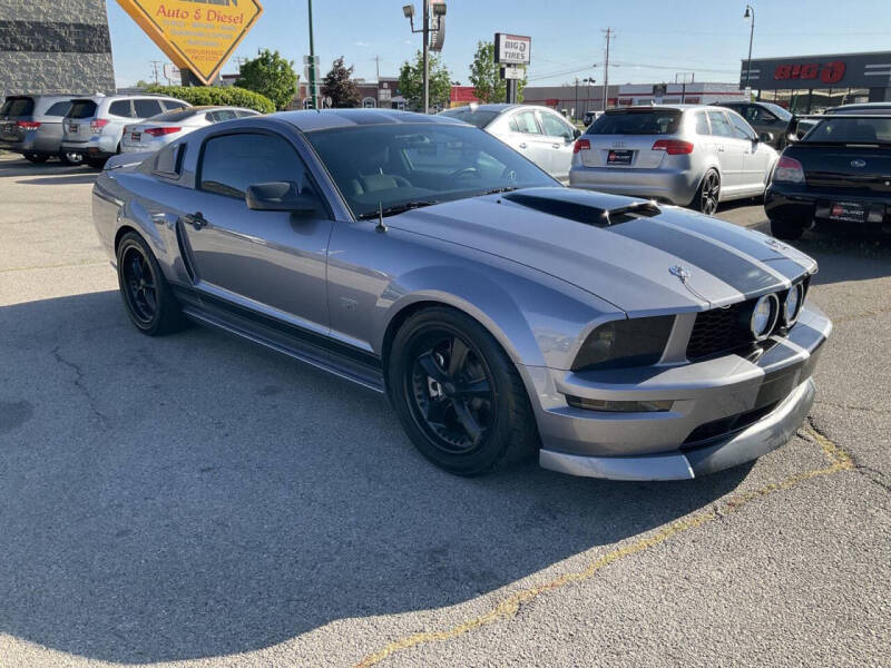 2007 Ford Mustang GT Deluxe